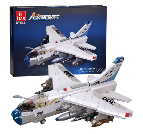 Lidmašīnas konstruktors komplekts ar 683 detaļām – radoša būvēšanas rotaļlieta bērniem