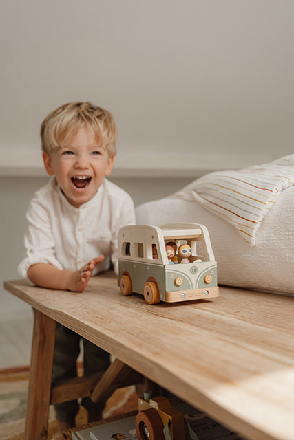 Little Dutch koka kemperis – bērnu rotaļlieta ar figūriņām un vintage dizainu