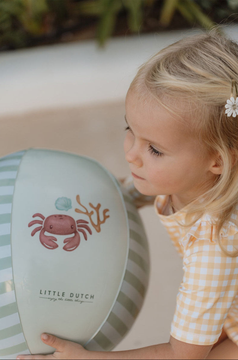 Little Dutch pludmales bumba ar okeāna tēliem – viegla, daudzkrāsaina piepūšamā bumba bērniem vasaras rotaļām