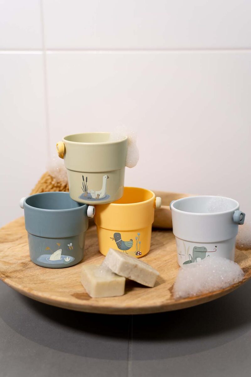 Little Dutch vannas krūzītes – krāsains komplekts bērniem vannas rotaļām