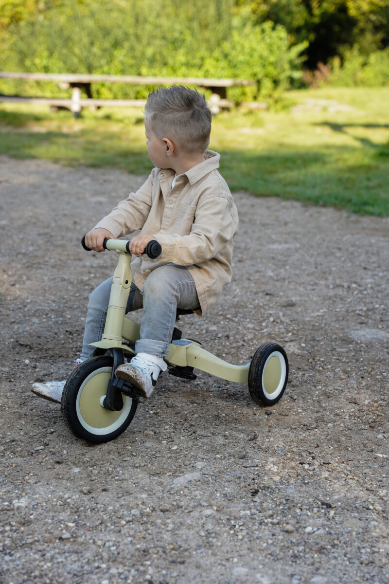 Topmark 4-in-1 trīsritenis un līdzsvara velosipēds bērniem – daudzfunkcionāls braucamais ar pedāļiem un rokturi