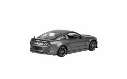 Ford Shelby GT500 tālvadības rotaļu auto – licencēts 1:24 modelis ar 2.4GHz pulti un sportisku dizainu.