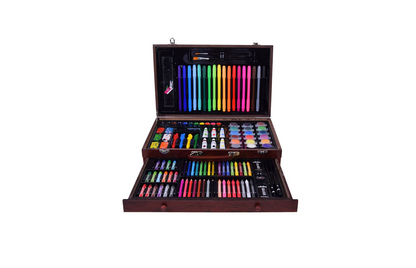 Koka mākslas komplekts koferītī bērniem ar flomāsteriem, krītiņiem, otām un krāsām radošām nodarbēm.