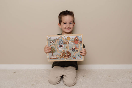 Little Dutch magnētiskais labirints Mazā ferma – izglītojoša koka rotaļlieta bērniem