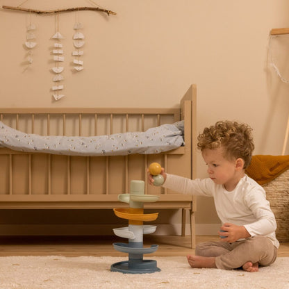 Little Dutch spirālveida tornis – koka bumbiņu rotaļlieta bērniem
