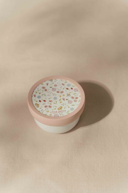 Little Dutch uzkodu trauciņš – ziedu un tauriņu dizains, piemērots bērniem uzkodām ceļā