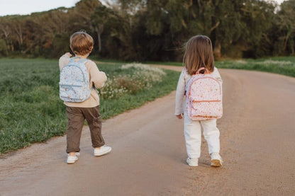 Little Dutch bērnu mugursoma rozā krāsā ar regulējamām lencēm un iekšējo nodalījumu