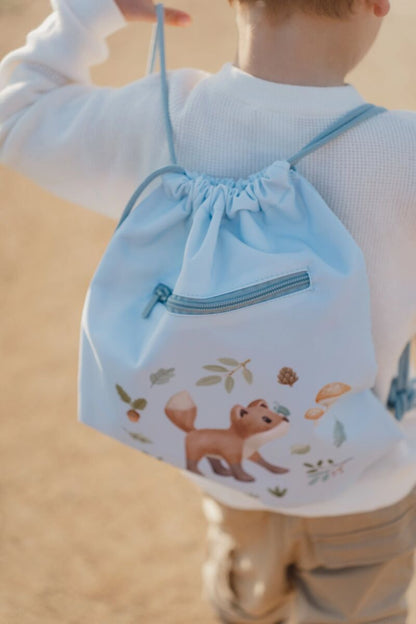 Little Dutch bērnu sporta soma ar Meža draugu dizainu – ērta mugursoma bērnudārzam, skolai un izbraucieniem