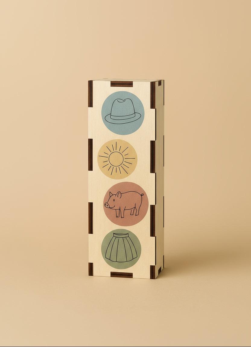 Koka lasītprasmes spēle PATS bērniem – ar burtiem un kartītēm, palīdz apgūt pirmos vārdus rotaļīgā veidā.