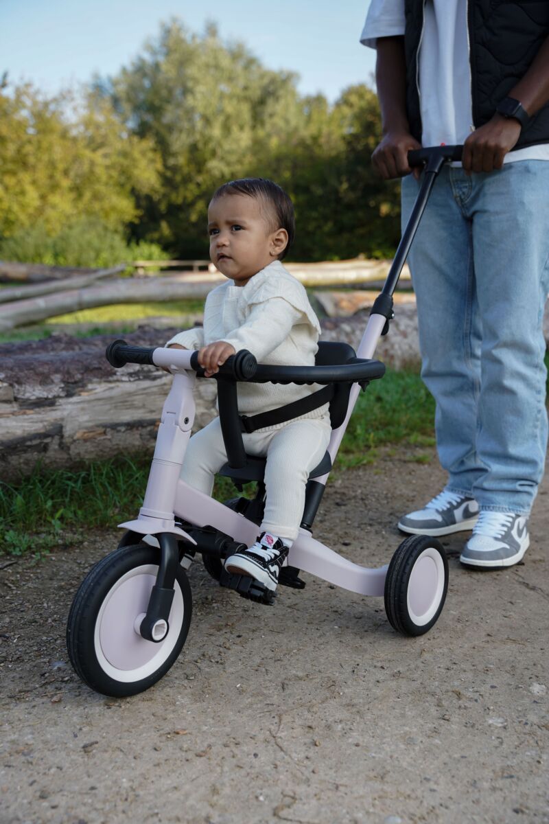 Topmark 4-in-1 trīsritenis un līdzsvara velosipēds bērniem – daudzfunkcionāls braucamais ar pedāļiem un rokturi